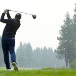 Late birdie gives Schenk slim lead at Valspar