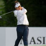Khang uses 5-birdie burst to take LPGA Tour lead