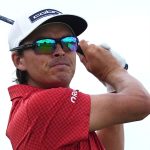 Mitchell leads Truist with record 61; Rory 5 back