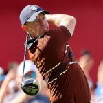 Fleetwood continues strong fall, leads in India